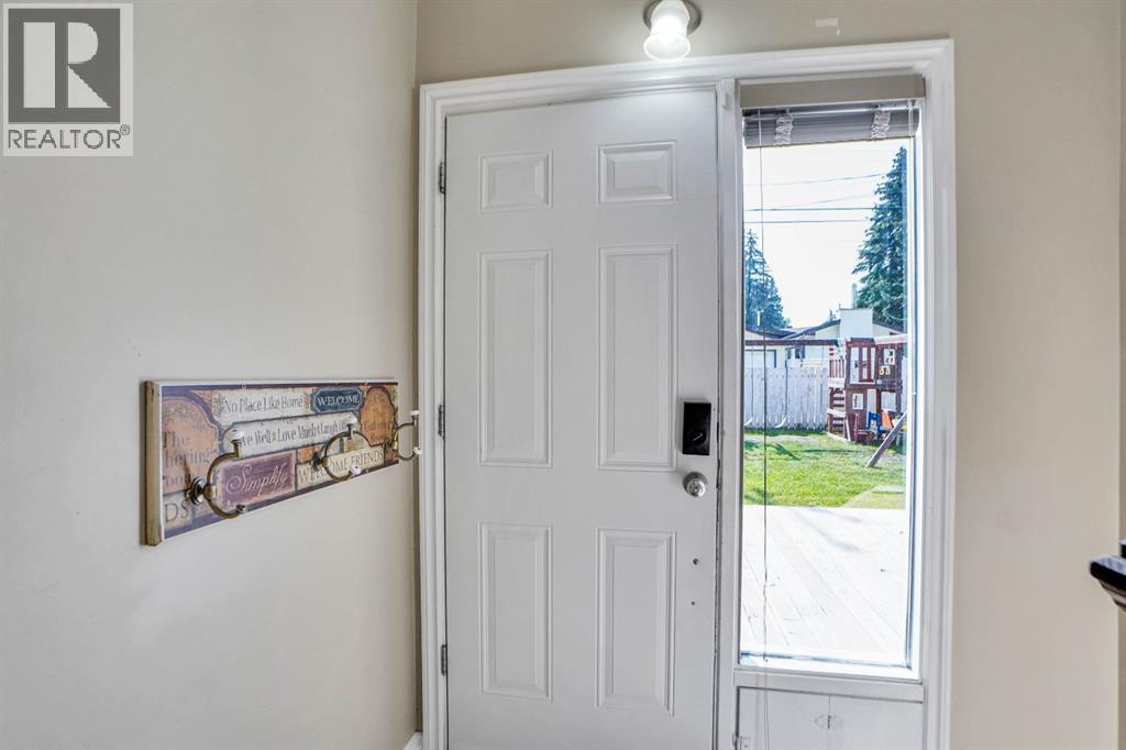 Single Family House Bungalow for Sale in  Northmount Drive NW Brentwood Calgary 
