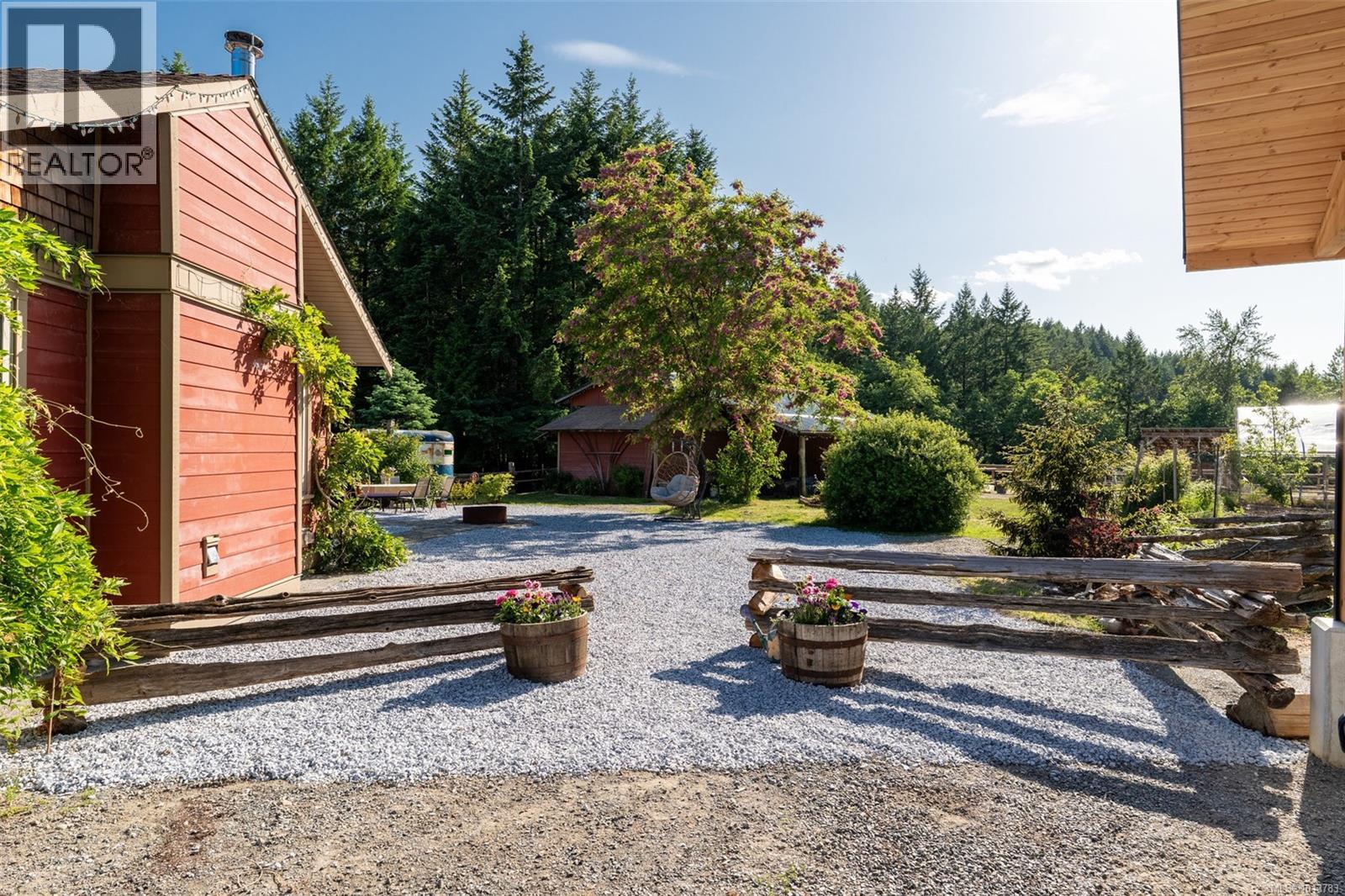 3700 Hankins Rd, Duncan