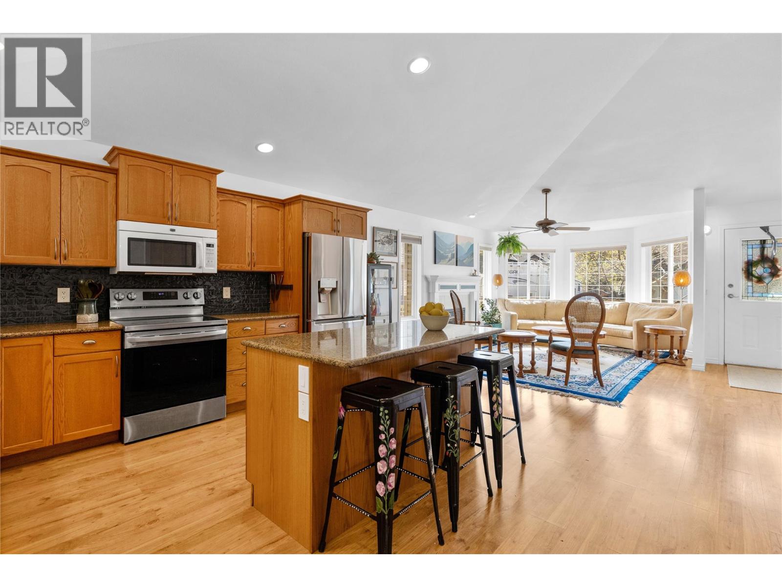  1474 Rose Meadow Drive, West Kelowna