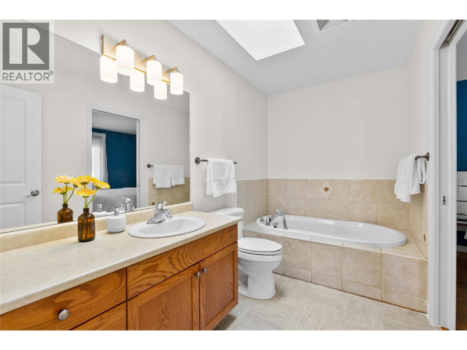  1474 Rose Meadow Drive, West Kelowna