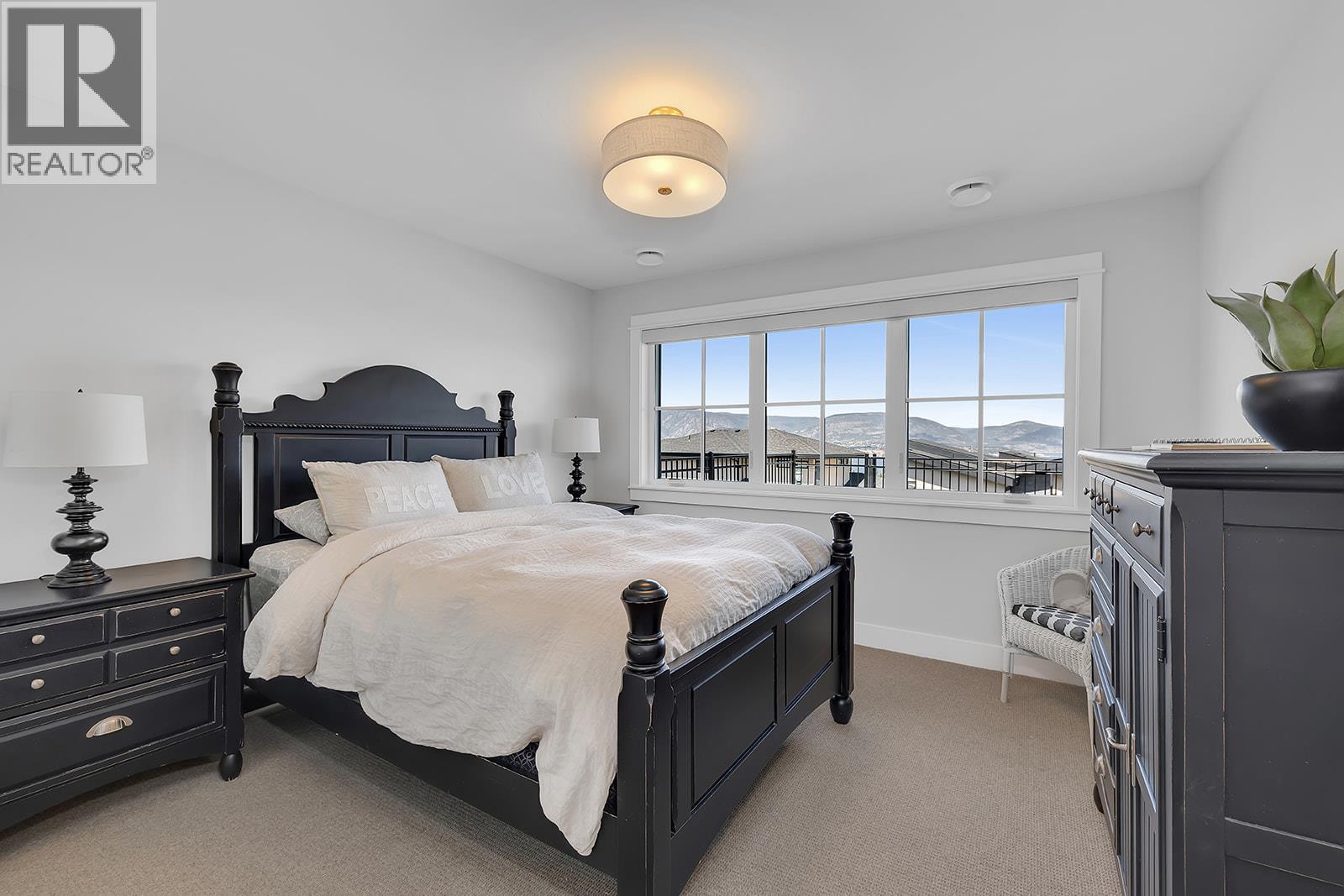  5670 Mountainside Court, Kelowna
