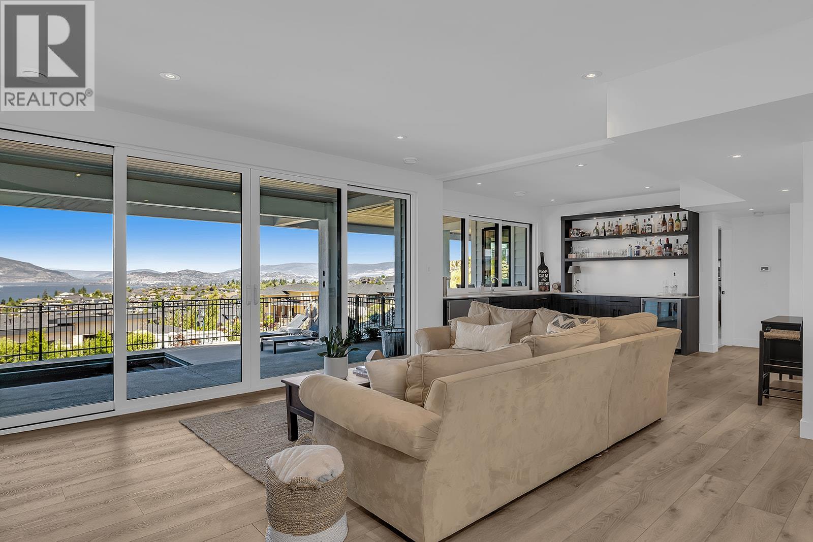  5670 Mountainside Court, Kelowna