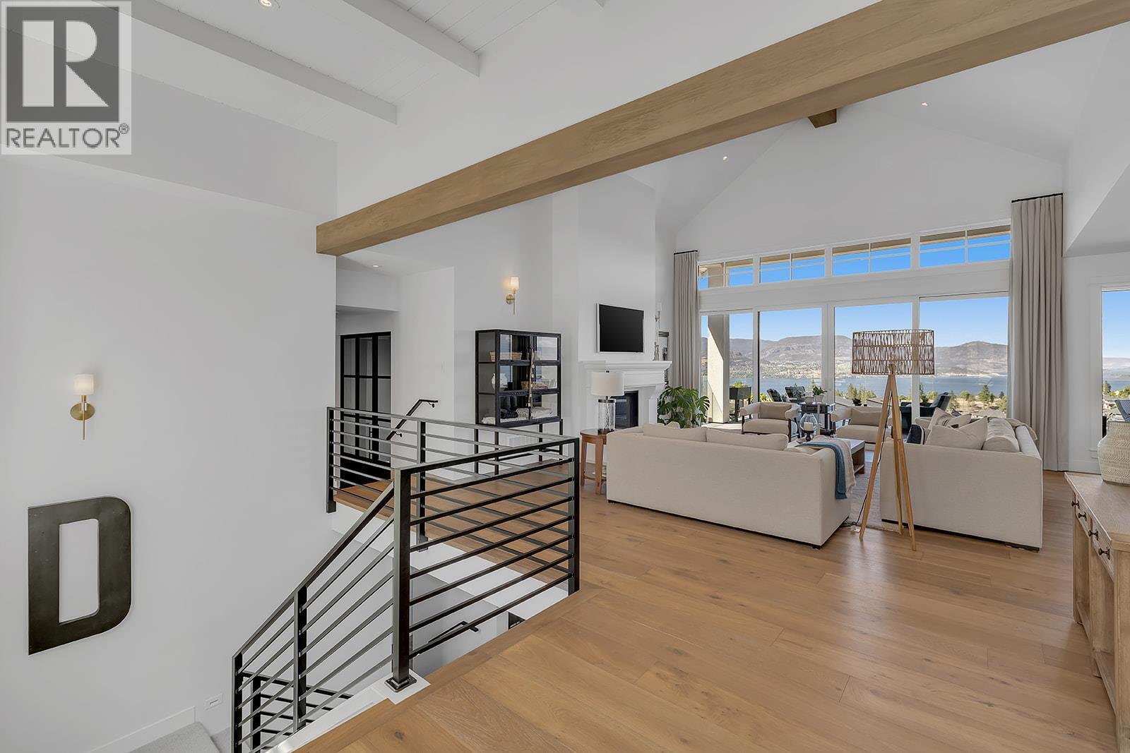  5670 Mountainside Court, Kelowna