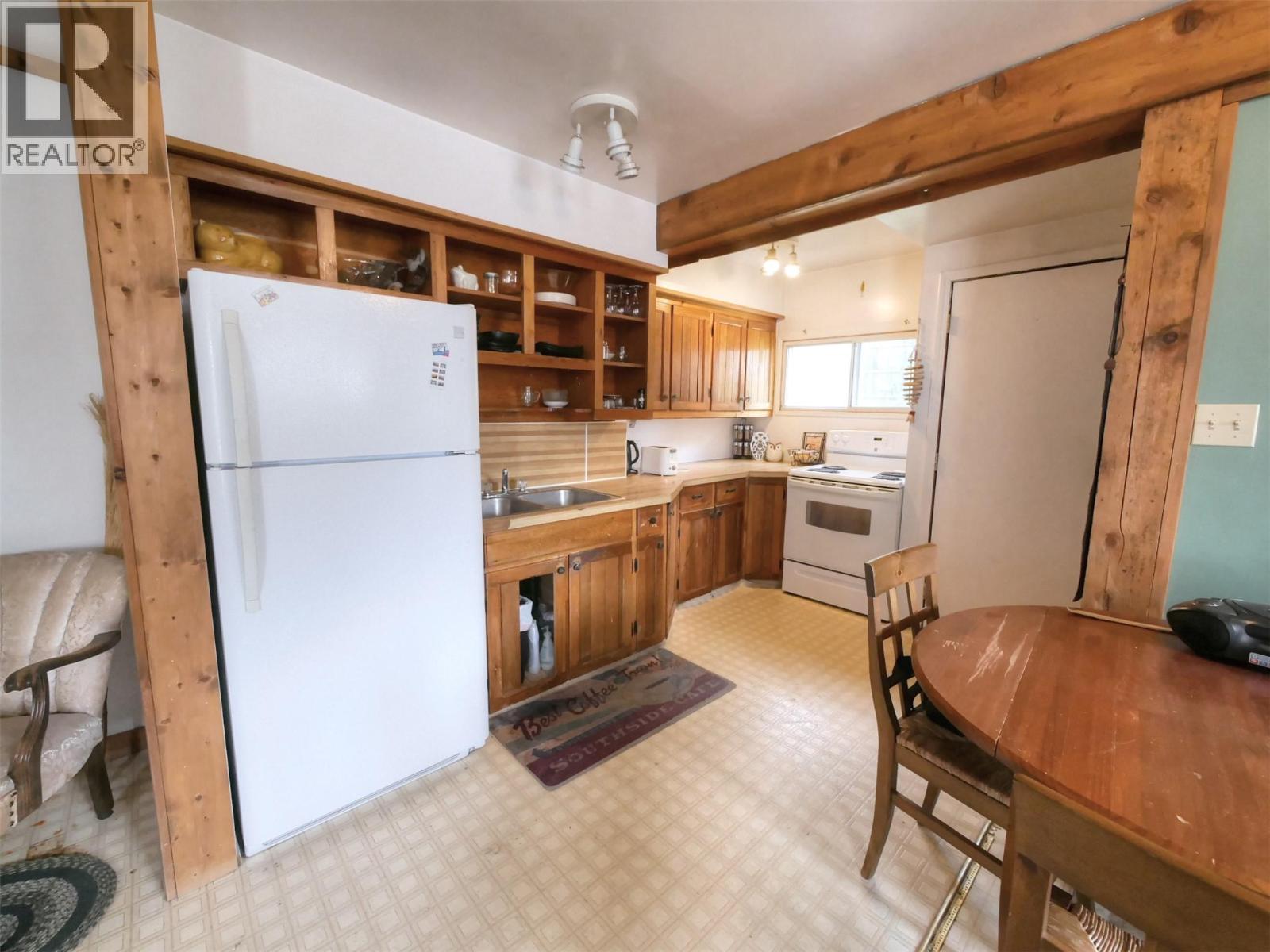 306 & 310 Lake Avenue - 4
