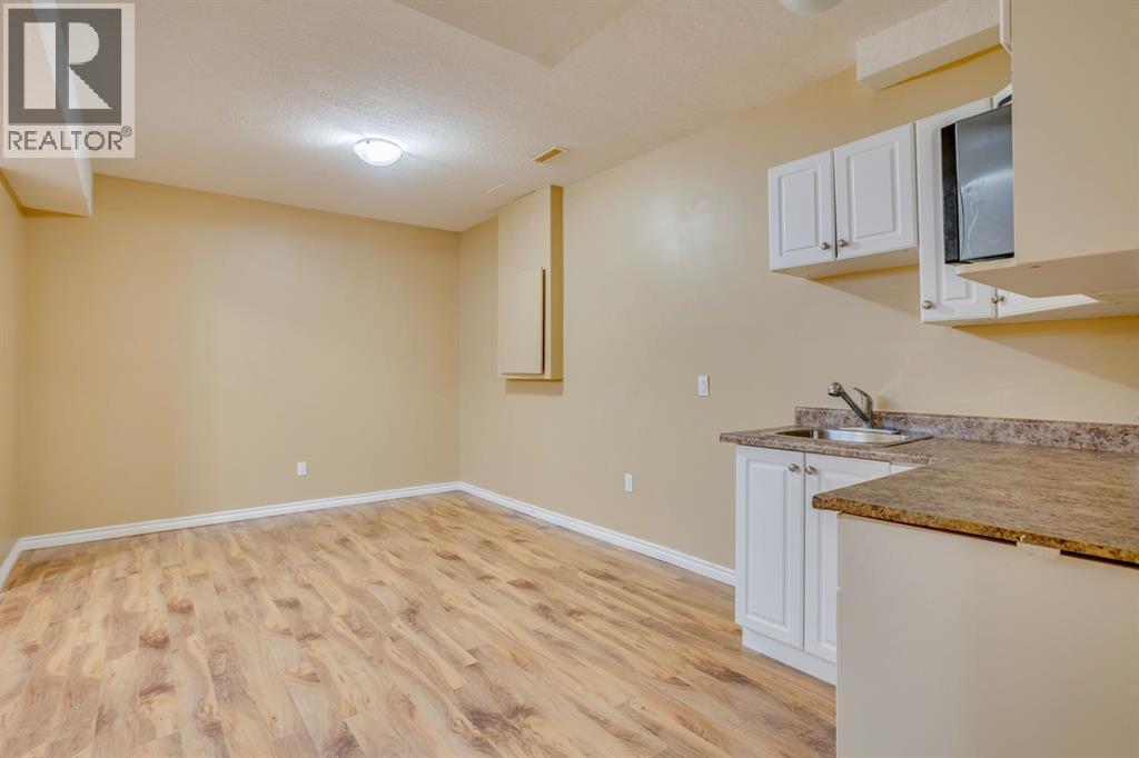 123 Cottonwood Creek Way, Fort McMurray