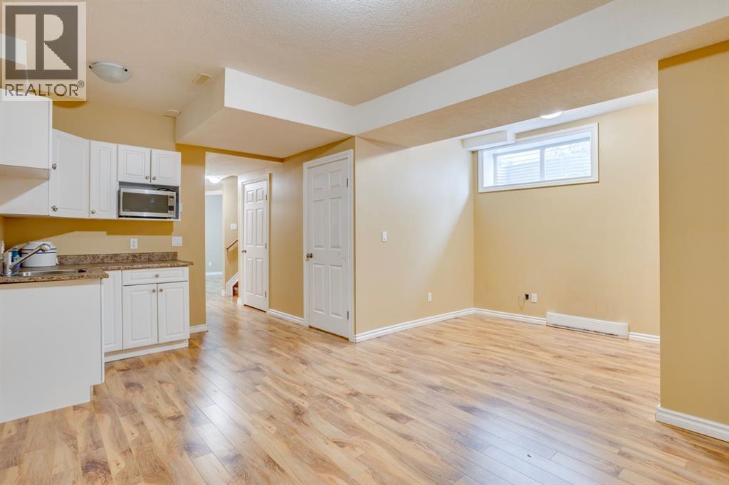 123 Cottonwood Creek Way, Fort McMurray