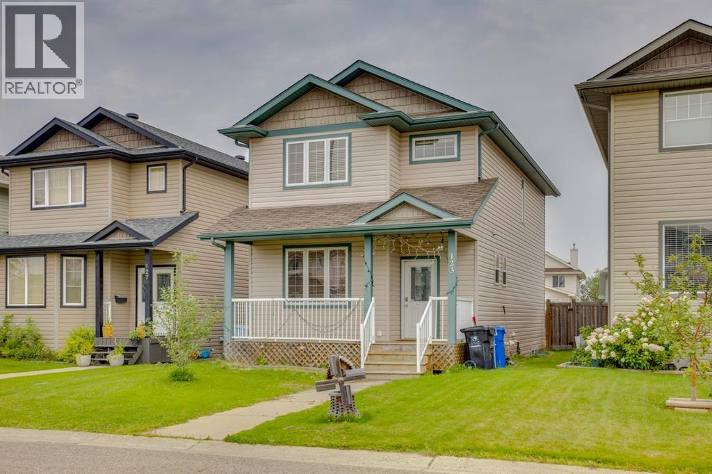 123 Cottonwood Creek Way, Fort McMurray