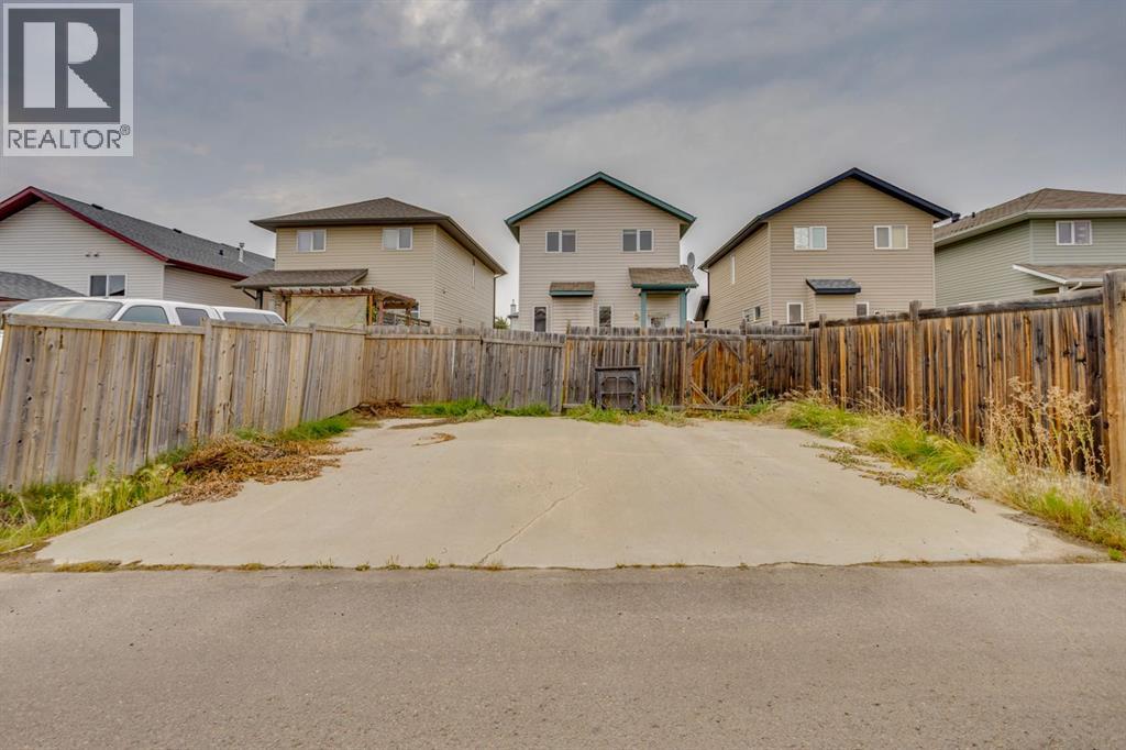 123 Cottonwood Creek Way, Fort McMurray