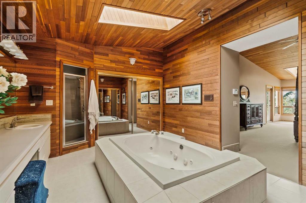 Single Family House for Sale in  Edendale Crescent NW Edgemont Calgary 