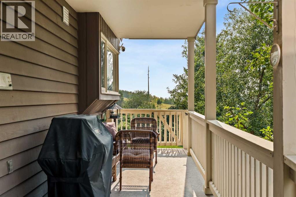 Single Family House for Sale in  Edendale Crescent NW Edgemont Calgary 