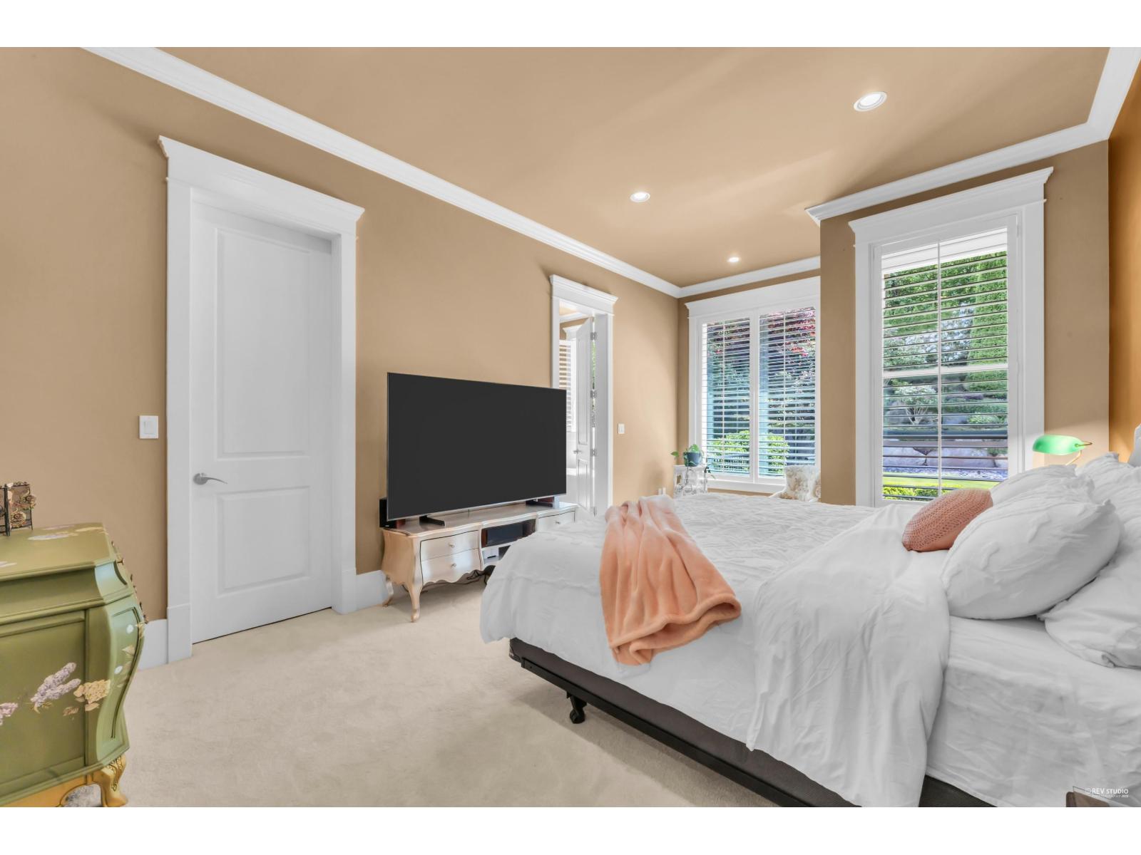 16168 30 AVENUE, Surrey