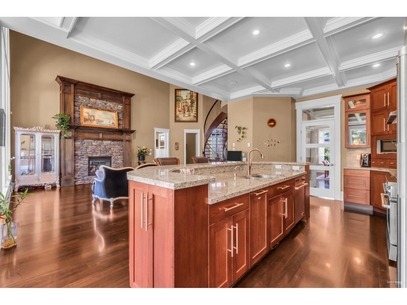 16168 30 AVENUE, Surrey