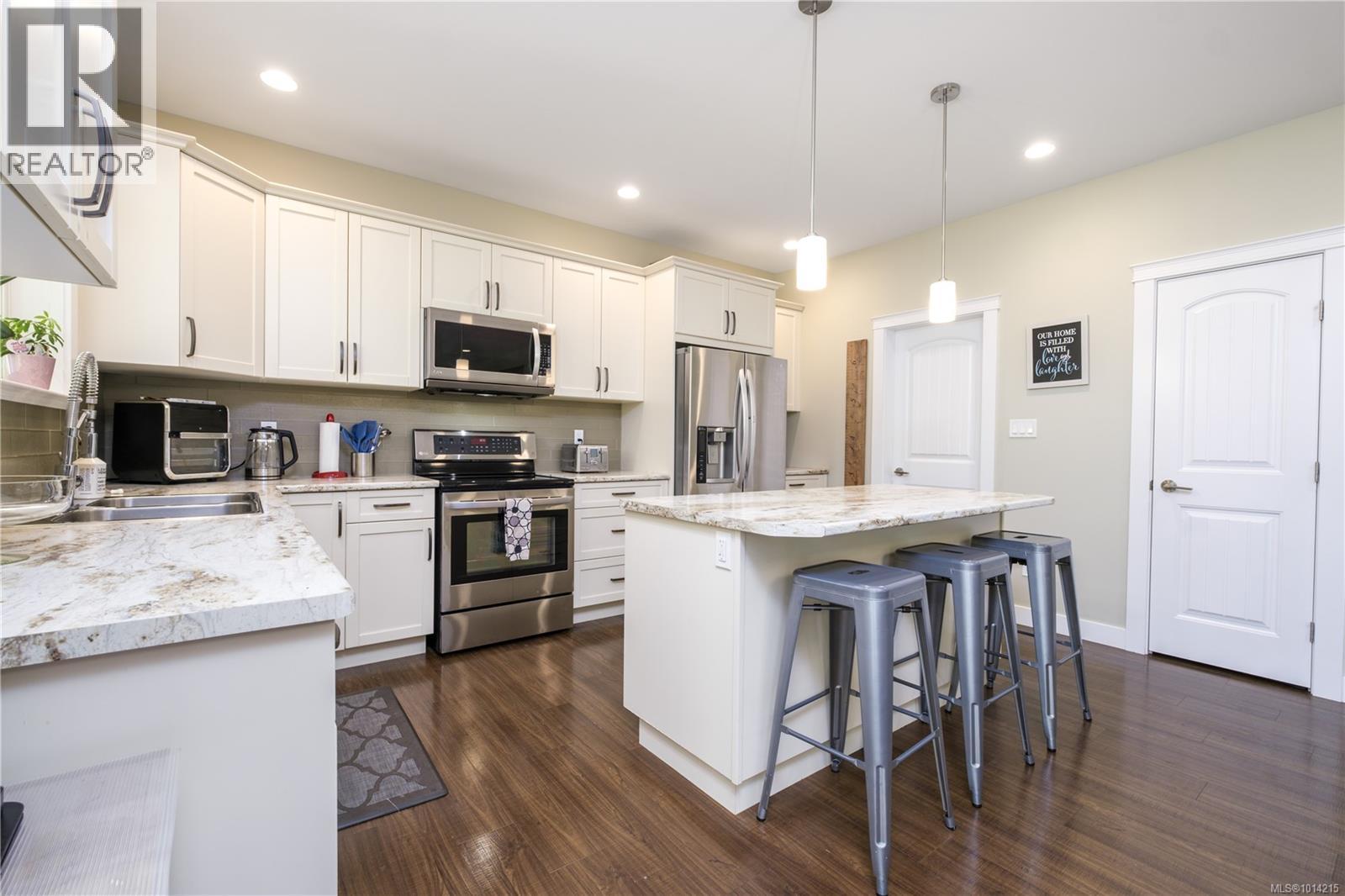 2757 Swanson St, Courtenay