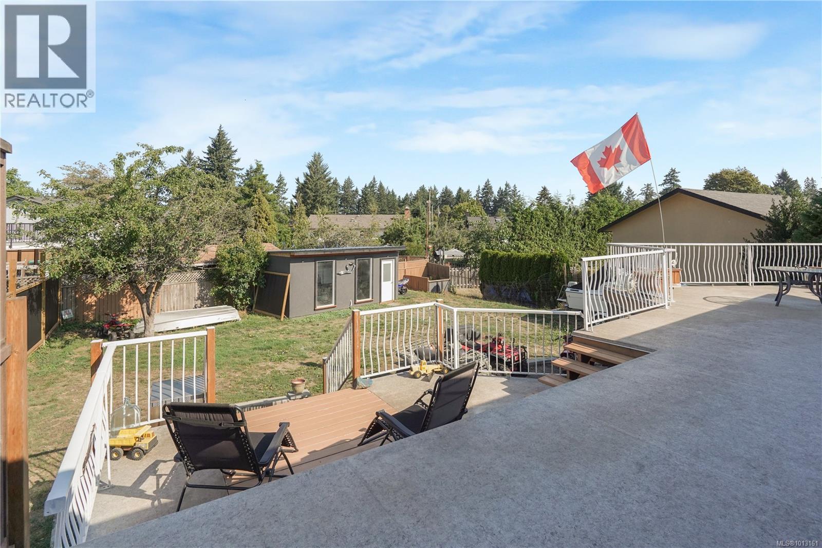 536 Strathdee Pl, Colwood