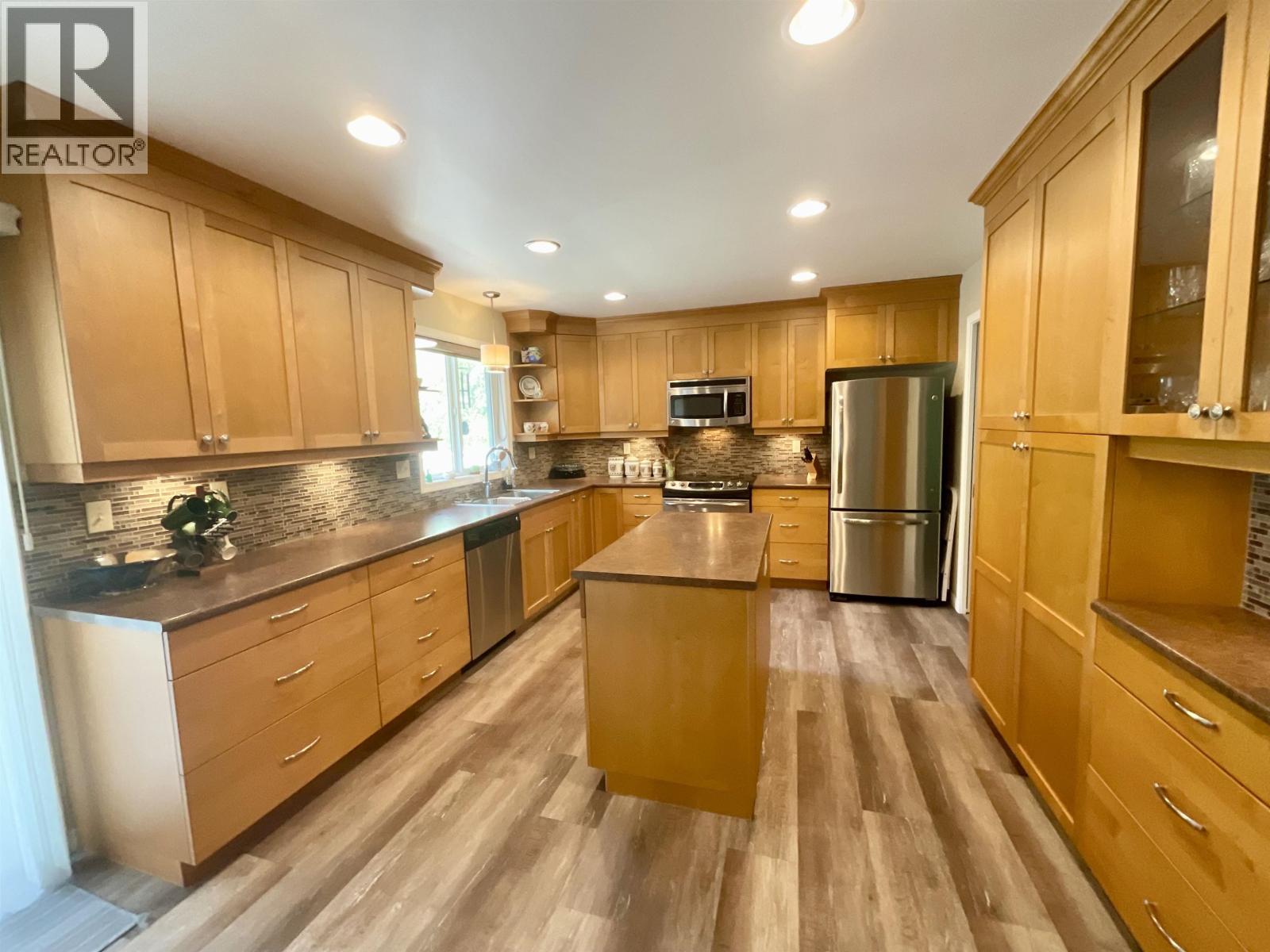 143 GROSZ S ROAD, Quesnel