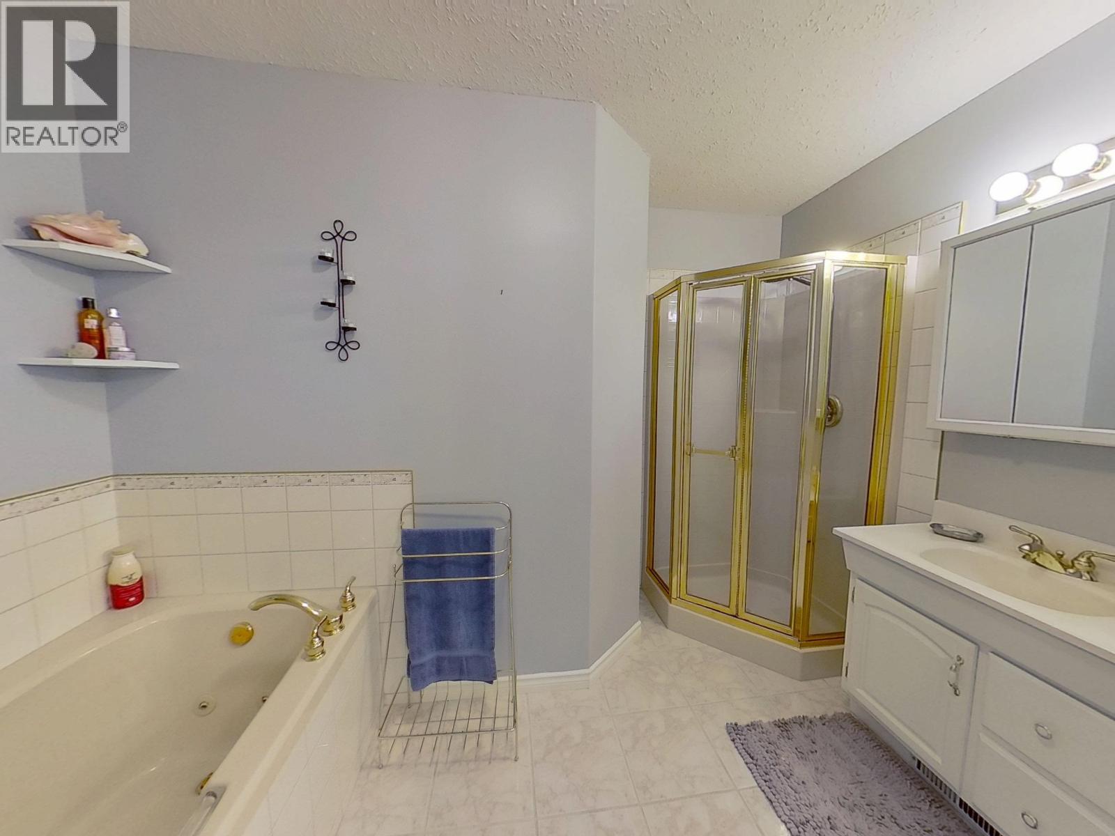 143 GROSZ S ROAD, Quesnel