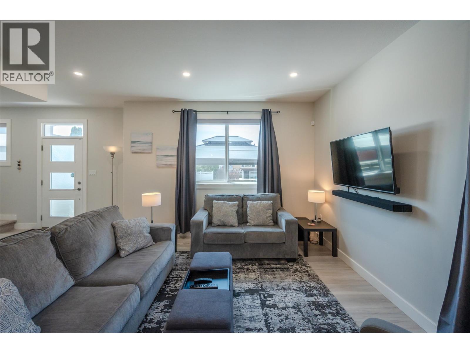 547 Westminster Avenue Unit# 101, Penticton