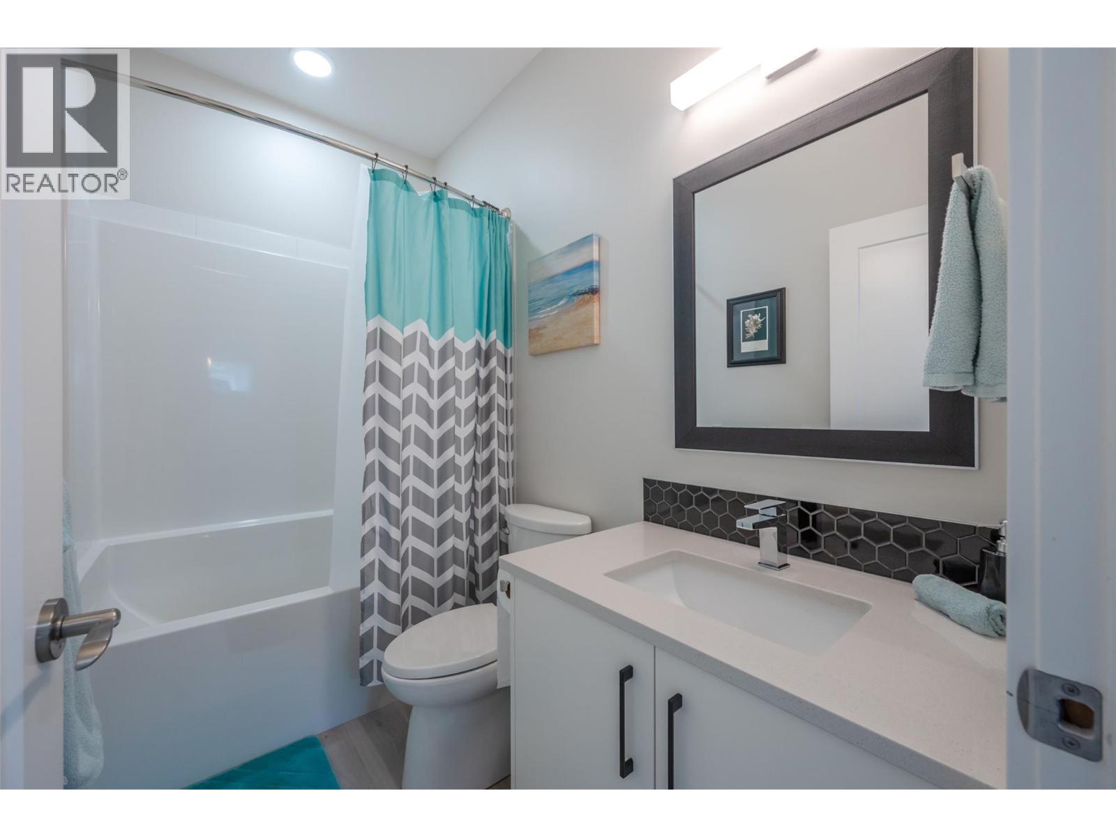 547 Westminster Avenue Unit# 101, Penticton