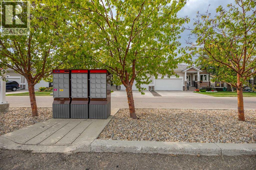 Single Family House Bungalow for Sale in  Rocky Vista Gardens NW Rocky Ridge Calgary 