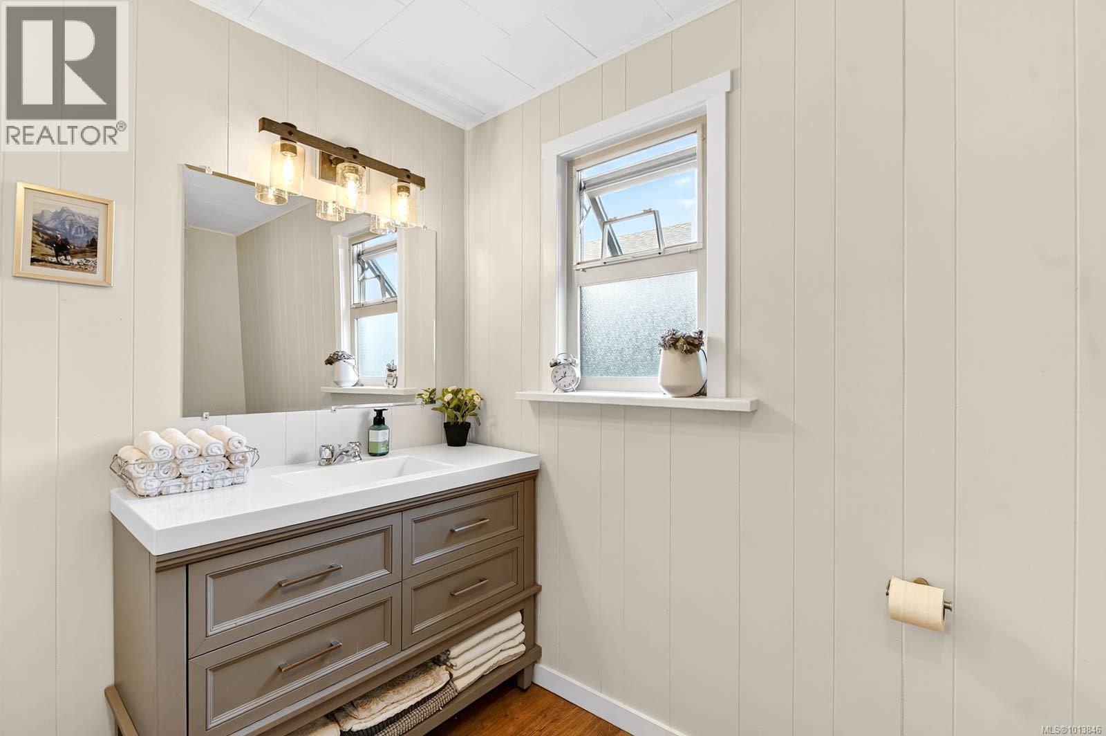4703 Strathern St, Port Alberni