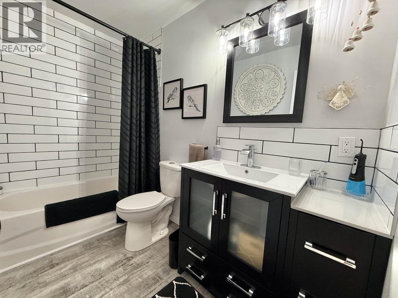 580 NASON STREET, Quesnel