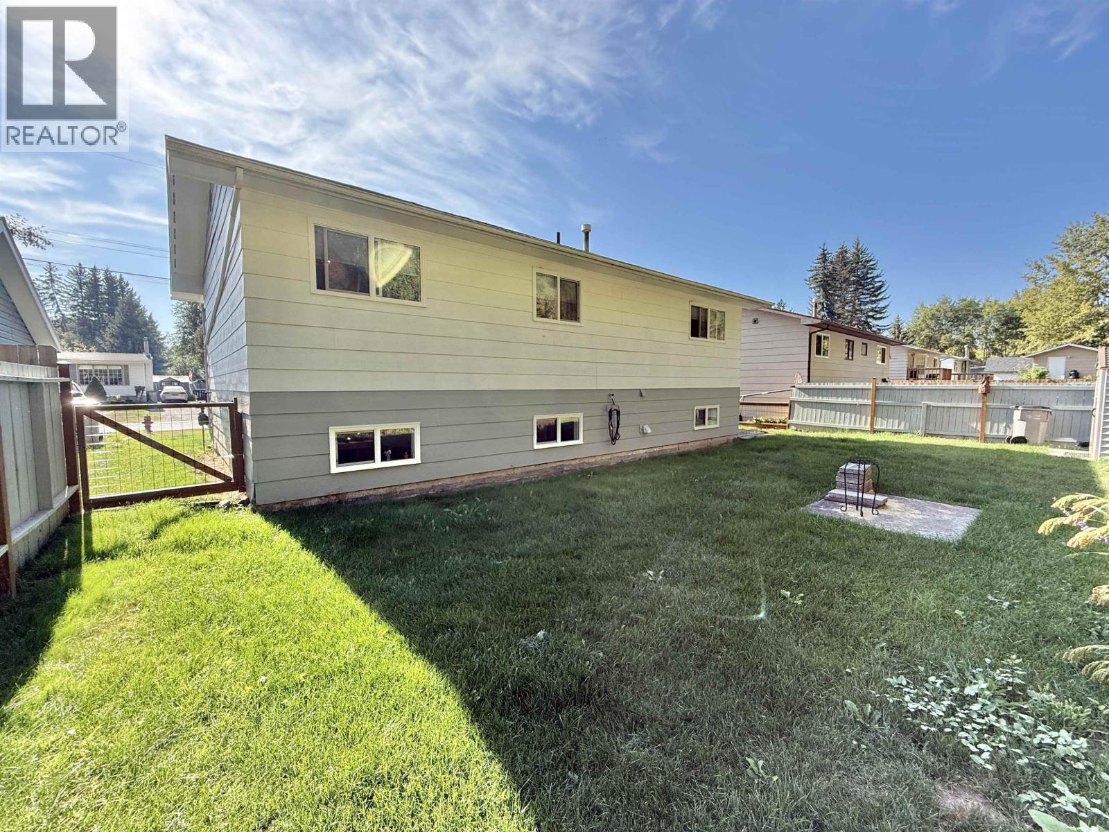 580 NASON STREET, Quesnel