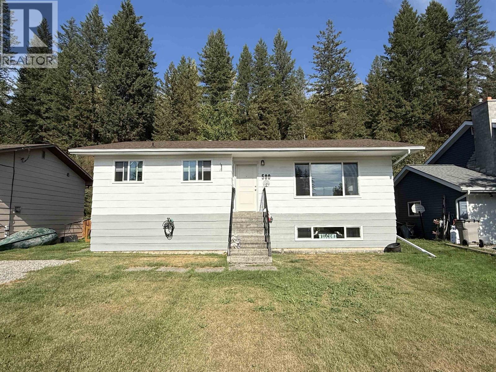 580 NASON STREET, Quesnel