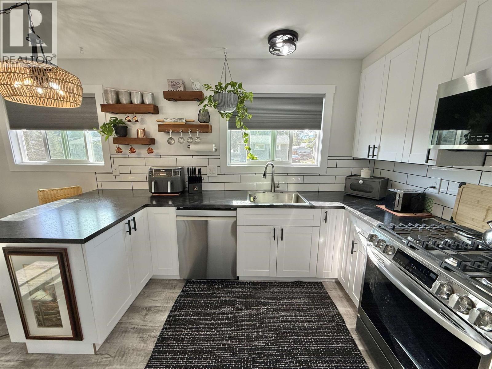 580 NASON STREET, Quesnel