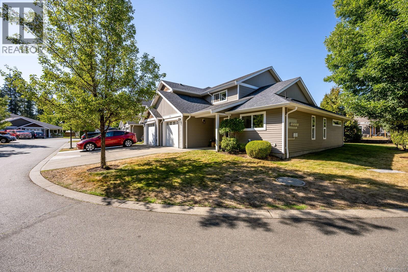 19 3400 Coniston Cres, Cumberland