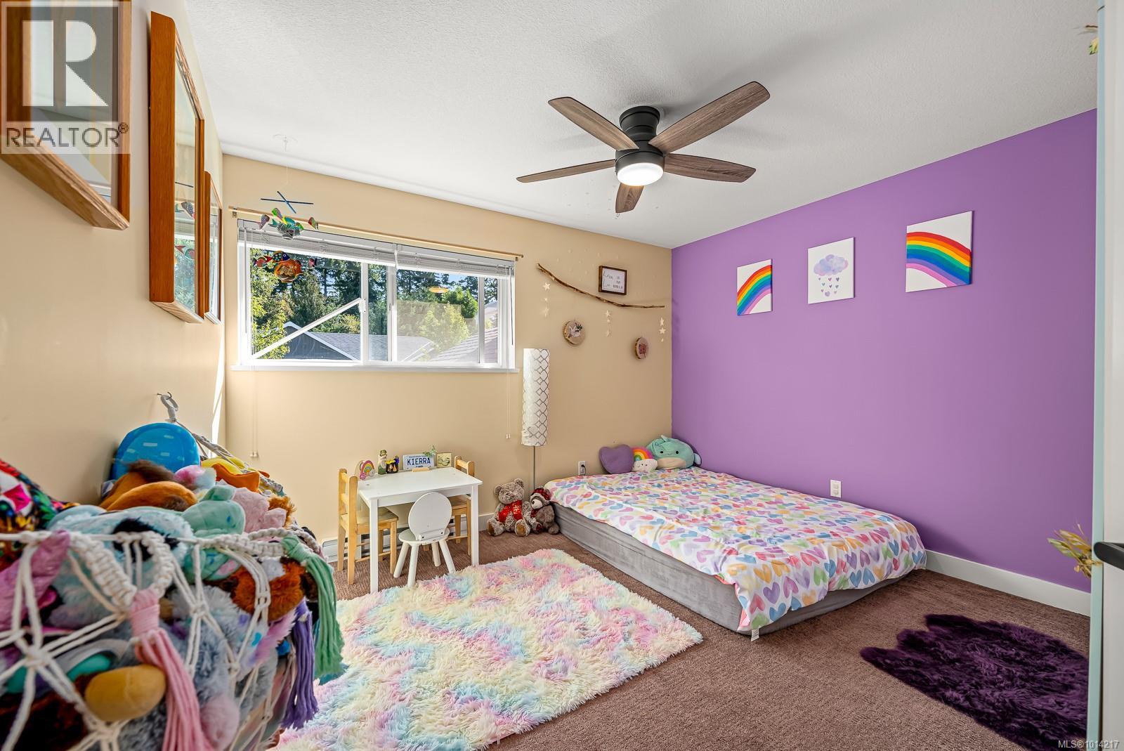 19 3400 Coniston Cres, Cumberland