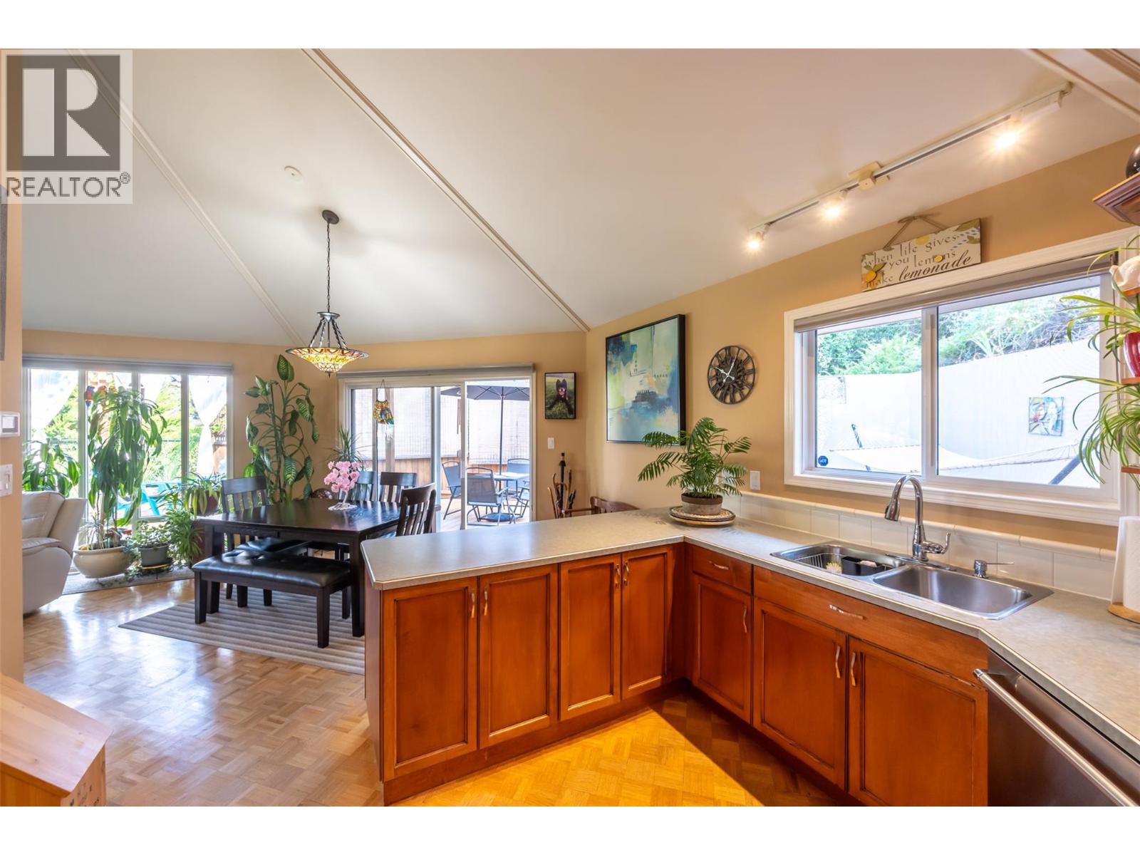  4744 Lakeside Road, Penticton