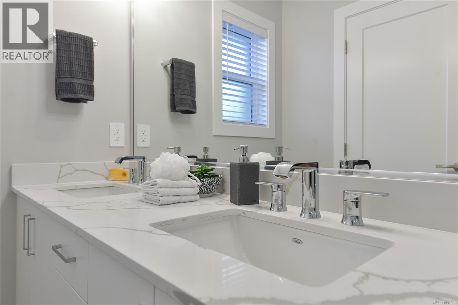 1459 Stella Lane, Langford