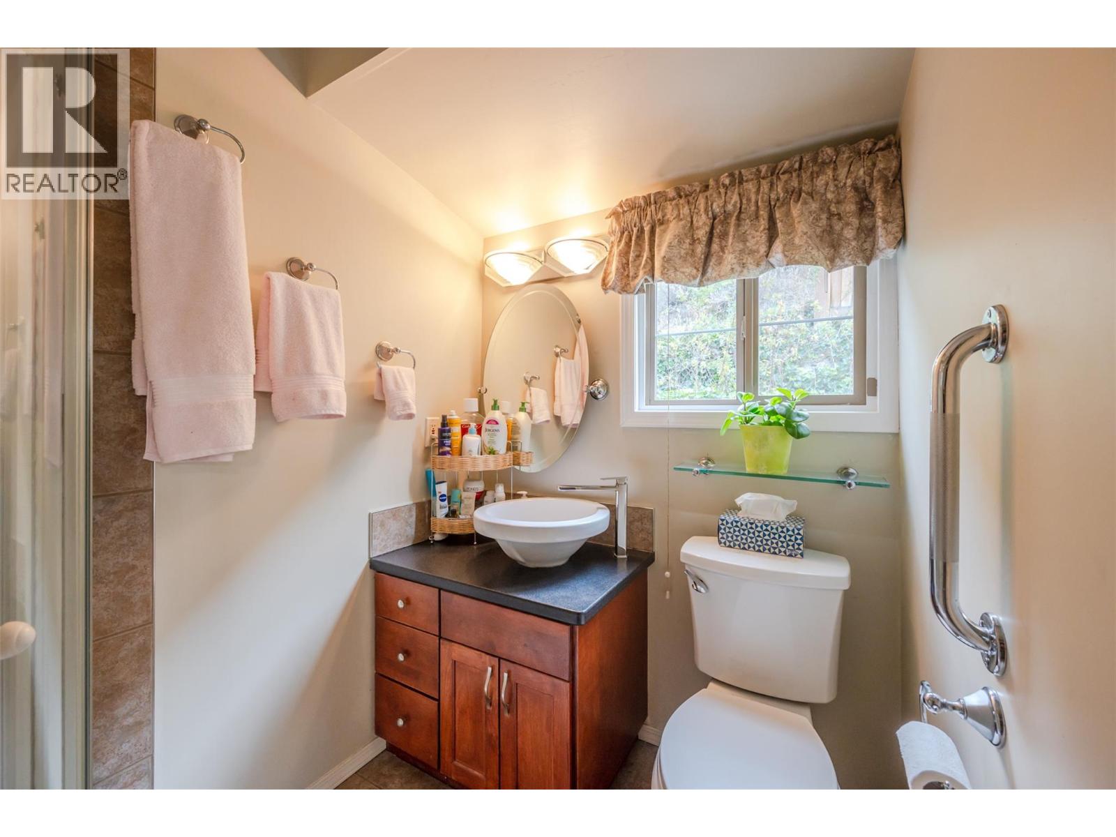 4744 Lakeside Road, Penticton