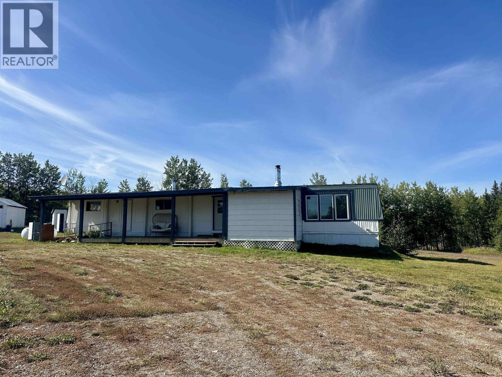 693 OAK ROAD, Vanderhoof