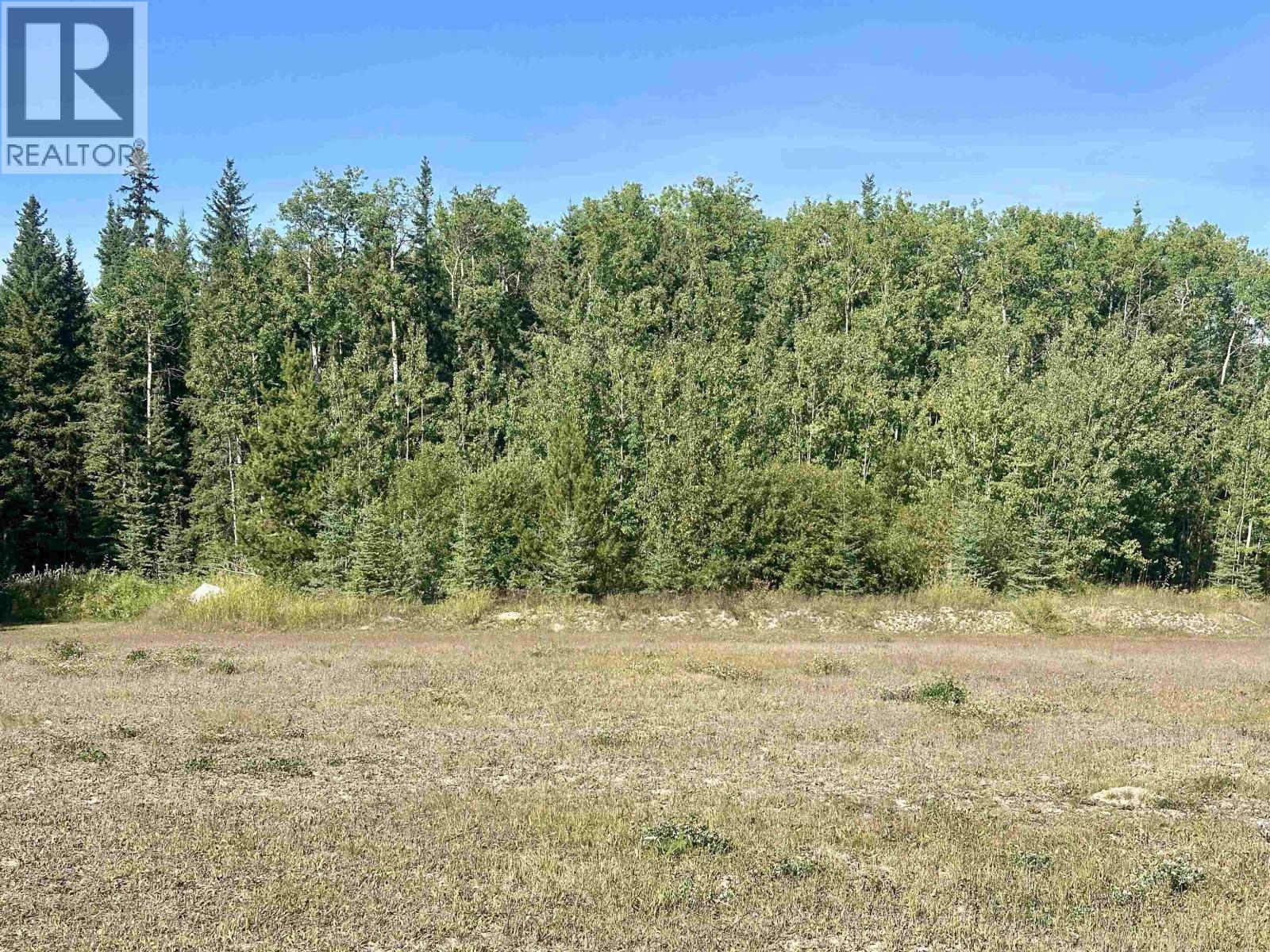 693 OAK ROAD, Vanderhoof