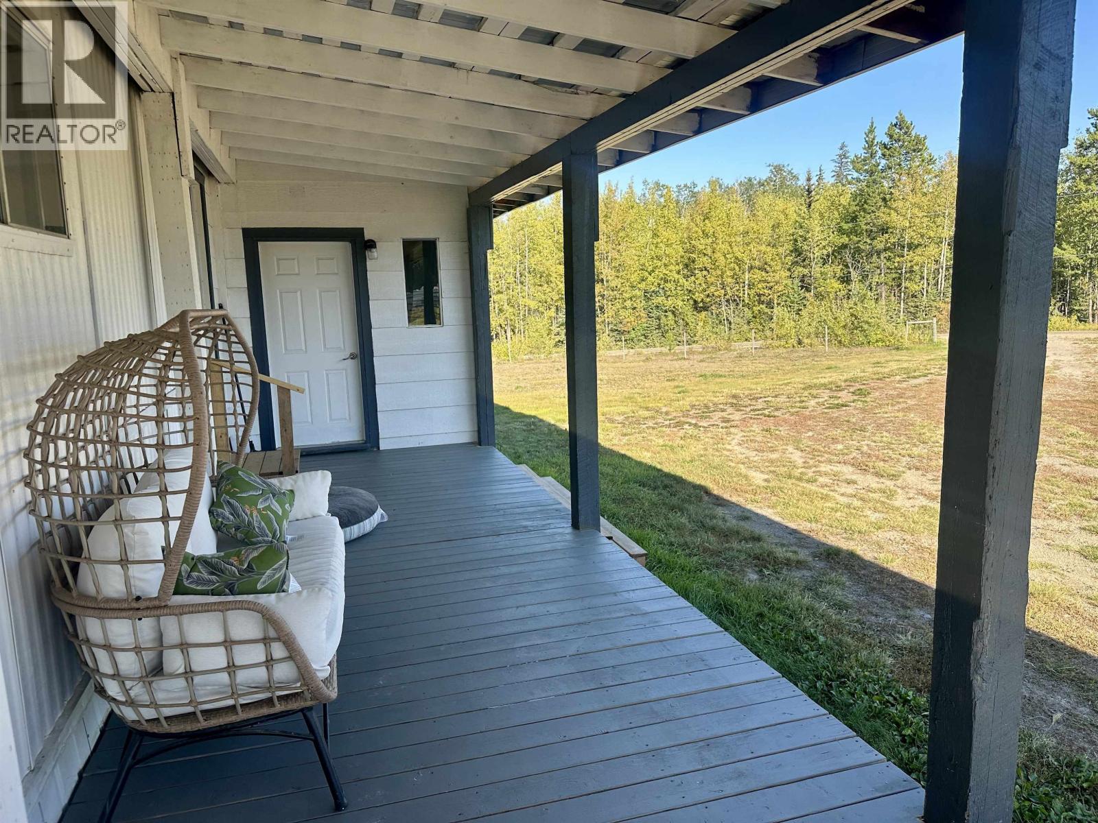 693 OAK ROAD, Vanderhoof