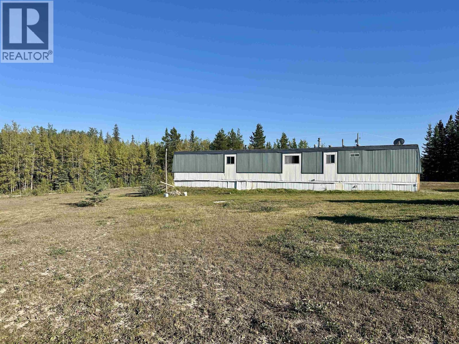 693 OAK ROAD, Vanderhoof