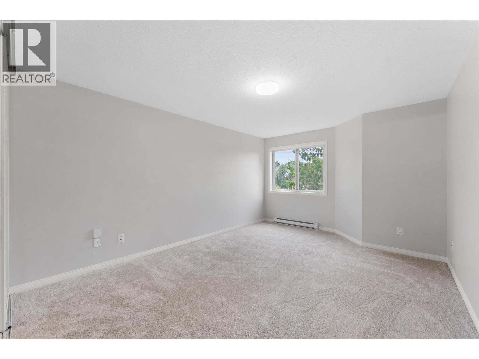 210 255 Aurora Crescent, Kelowna