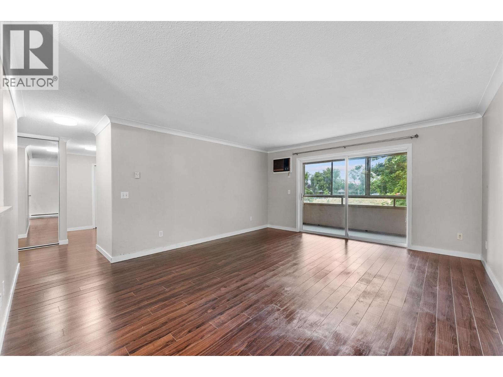 210 255 Aurora Crescent, Kelowna