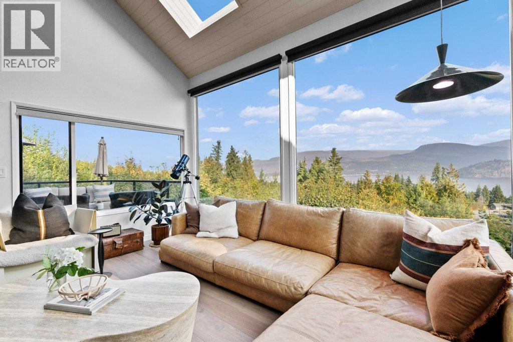 2221 Sunset Point, Blind Bay