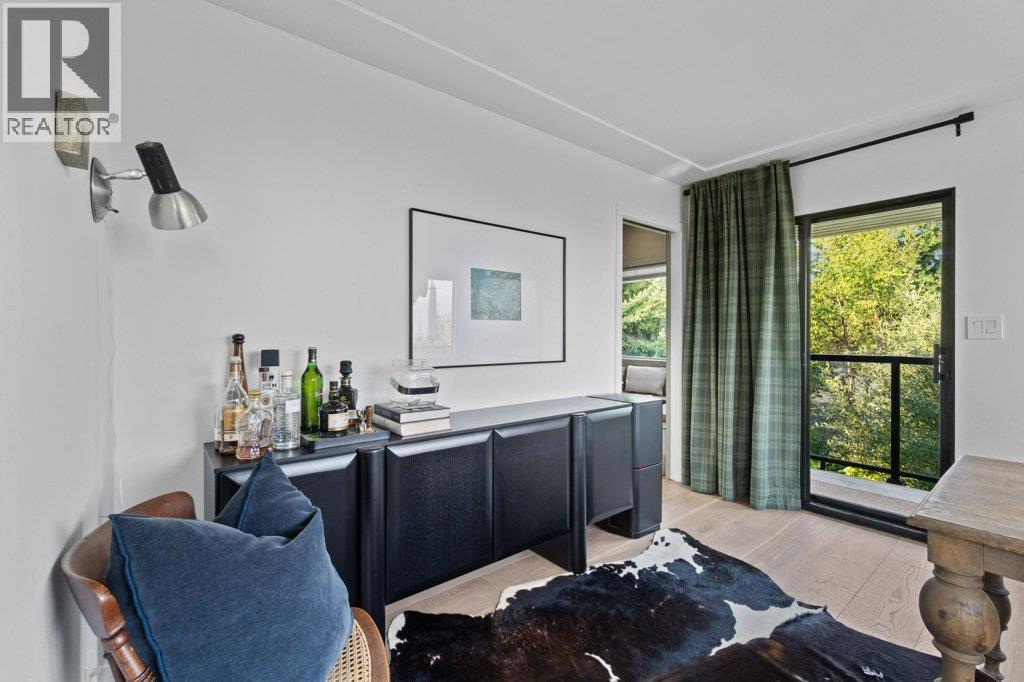 2221 Sunset Point, Blind Bay