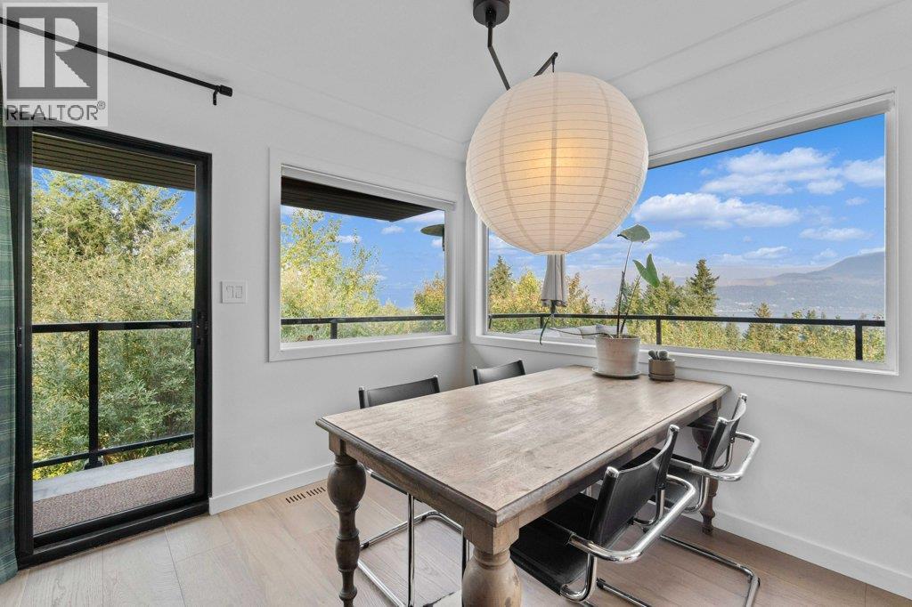 2221 Sunset Point, Blind Bay
