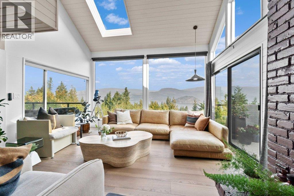 2221 Sunset Point, Blind Bay