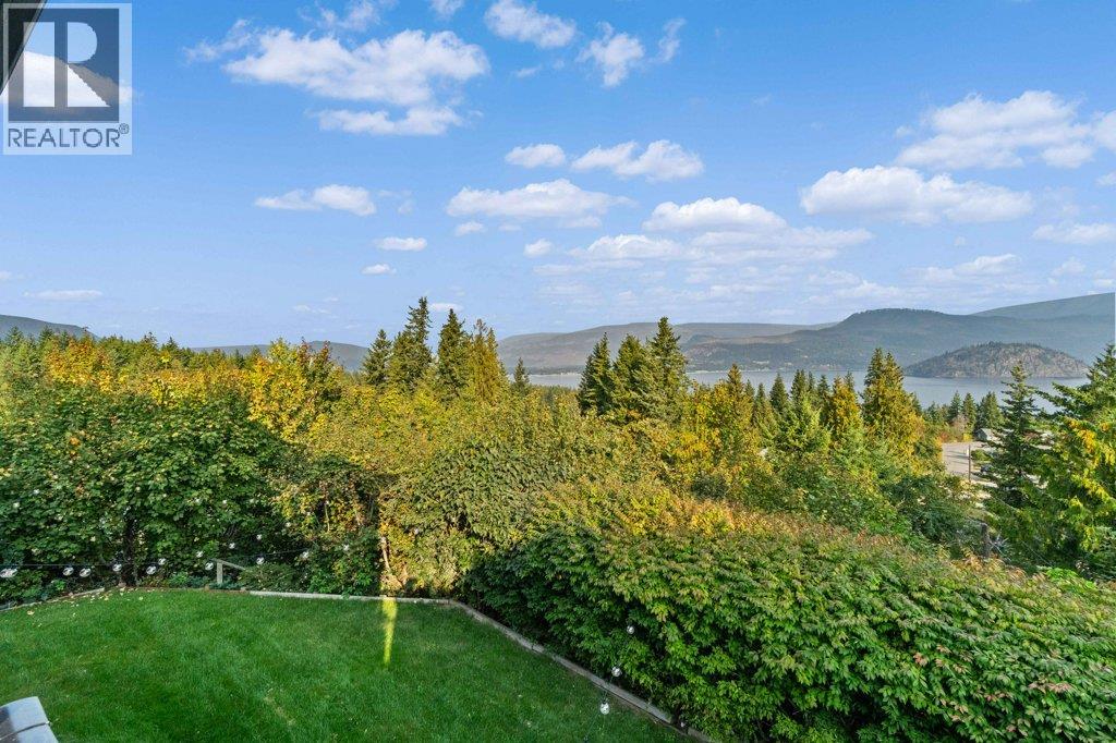 2221 Sunset Point, Blind Bay