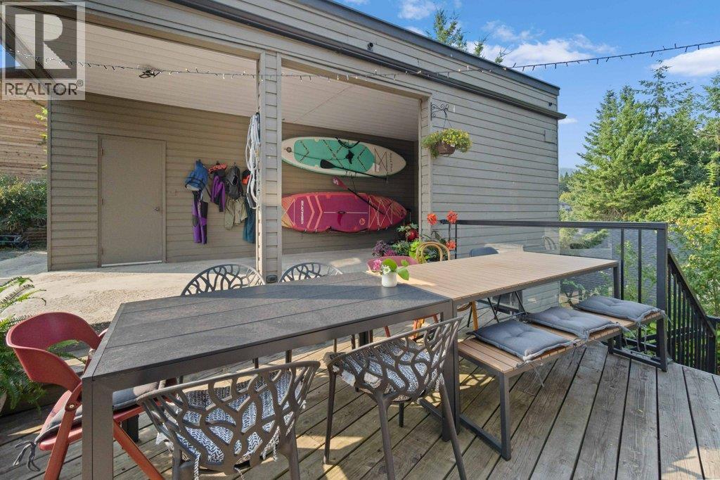 2221 Sunset Point, Blind Bay