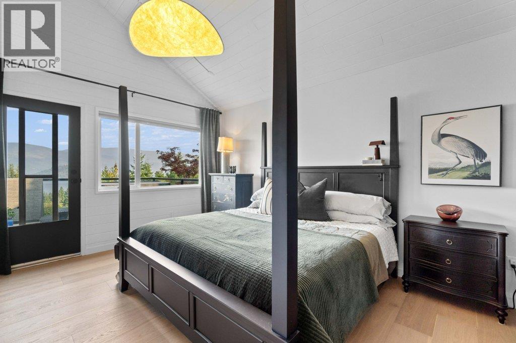 2221 Sunset Point, Blind Bay