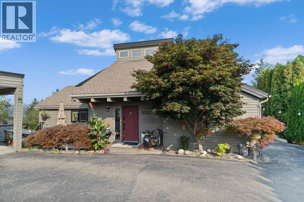 2221 Sunset Point, Blind Bay