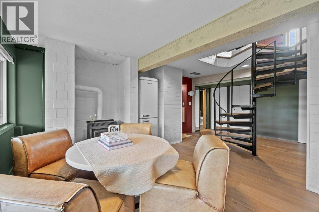 2221 Sunset Point, Blind Bay