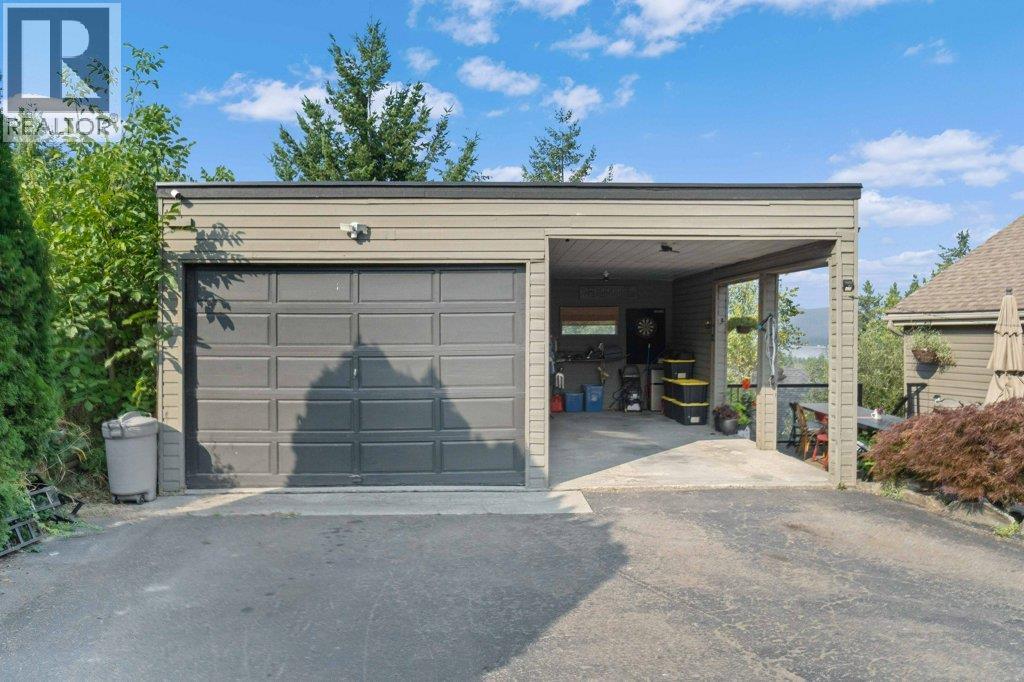 2221 Sunset Point, Blind Bay