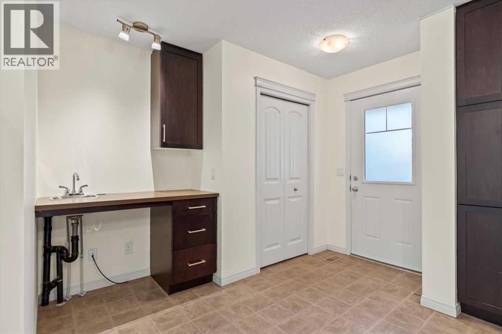 Single Family House for Sale in  Chaparral Valley Drive SE Chaparral Calgary 